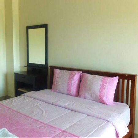 Leela Garden Villa Praia de Jomtien Exterior foto